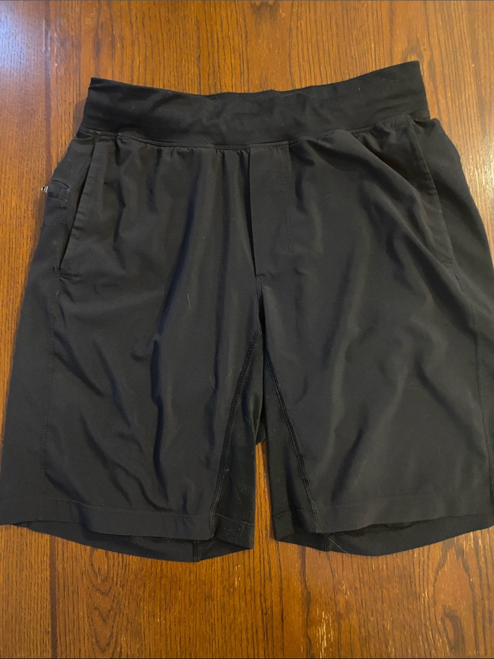 lululemon athletica Men's Black Athletic Shorts